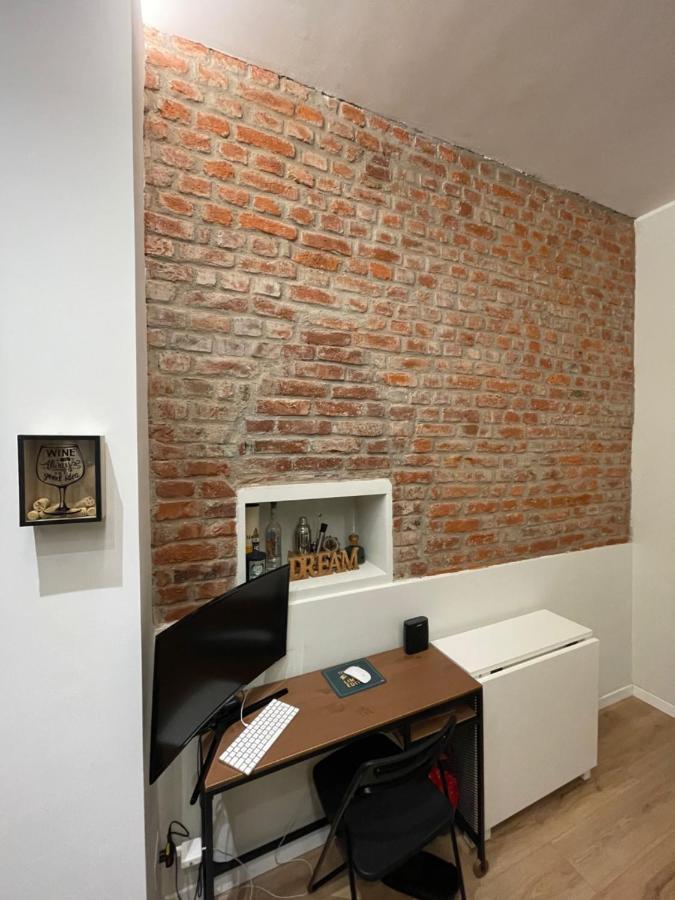 Red Bricks - Porta Romana Milan Luaran gambar